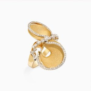 18kt Yellow Gold Ring with Diamonds