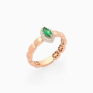 18kt Rose Gold and White Gold Ring with Diamonds and Emerald