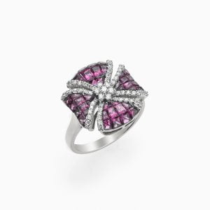 18kt White Gold Ring with Rubies and Diamonds