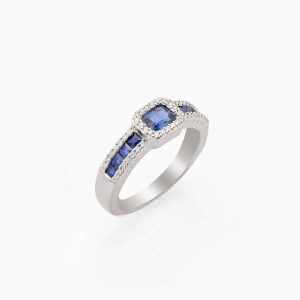 18kt Ceylon Blue Sapphires and Diamond Studded White Gold Ring