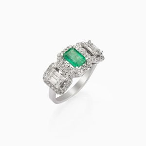 18kt Emerald and White Gold Ring Encircled with Diamonds