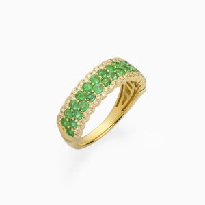 18kt Yellow Gold Ring With Emerald and Diamonds