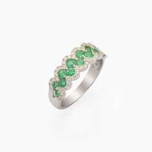 18kt White Diamond studded Ring featuring multiple Emeralds